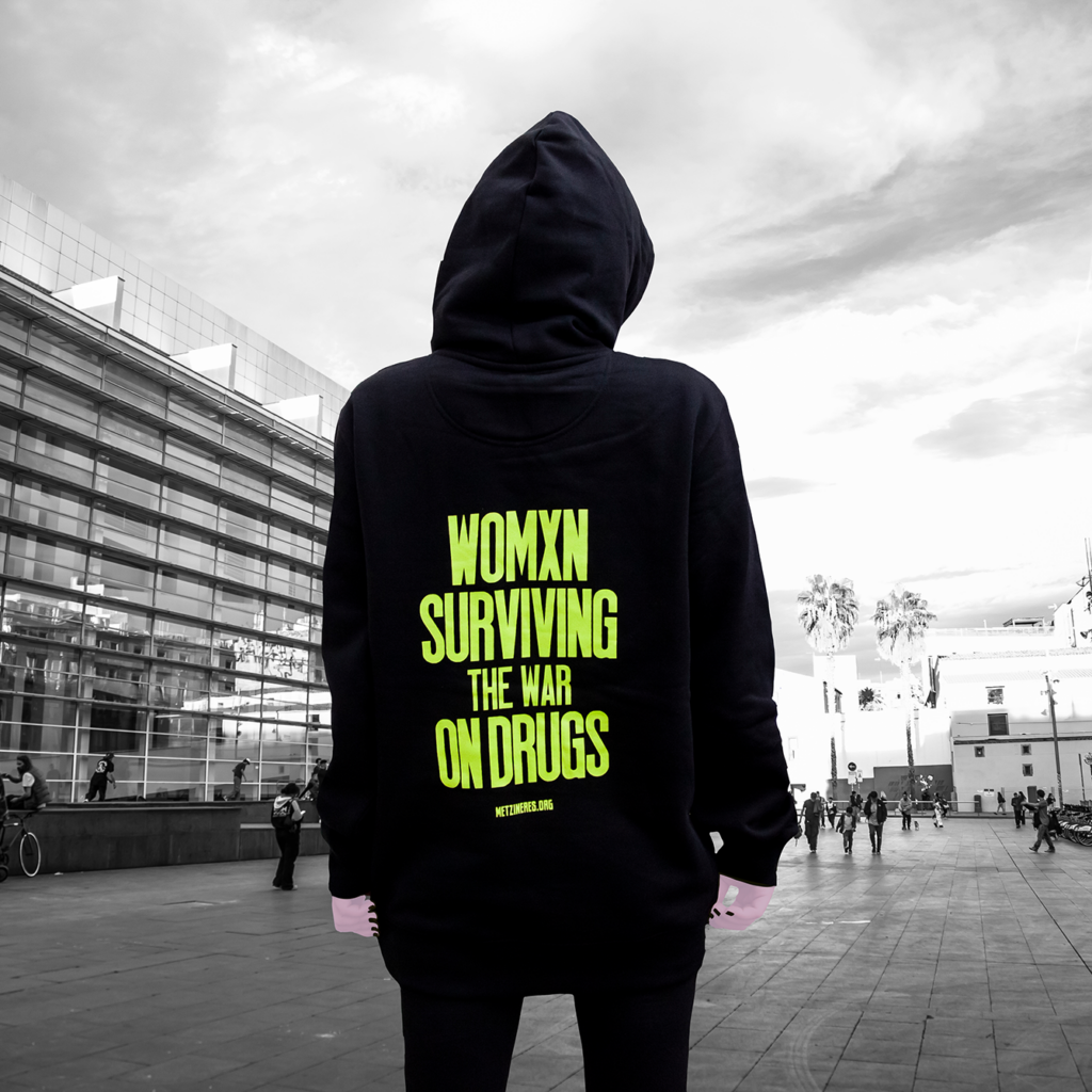 Dessuadora Womxn Surviving the War on Drugs 2 Dessuadora Womxn Surviving the War on Drugs - Imatge 2