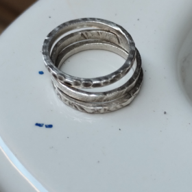 Anells plata gravat textura combina