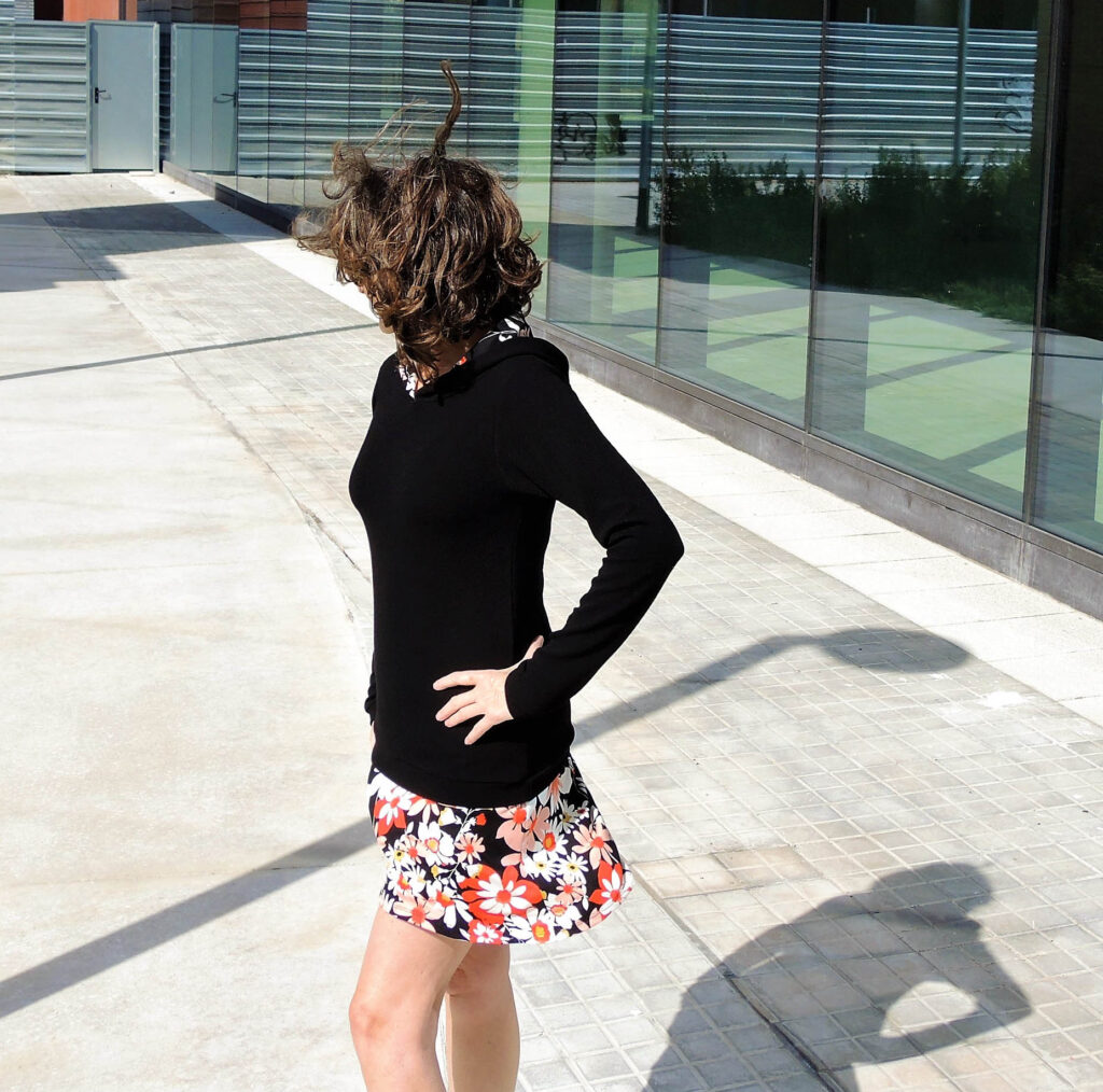 JERSEI CAPUXA NEGRE 1 JERSEI CAPUXA NEGRE