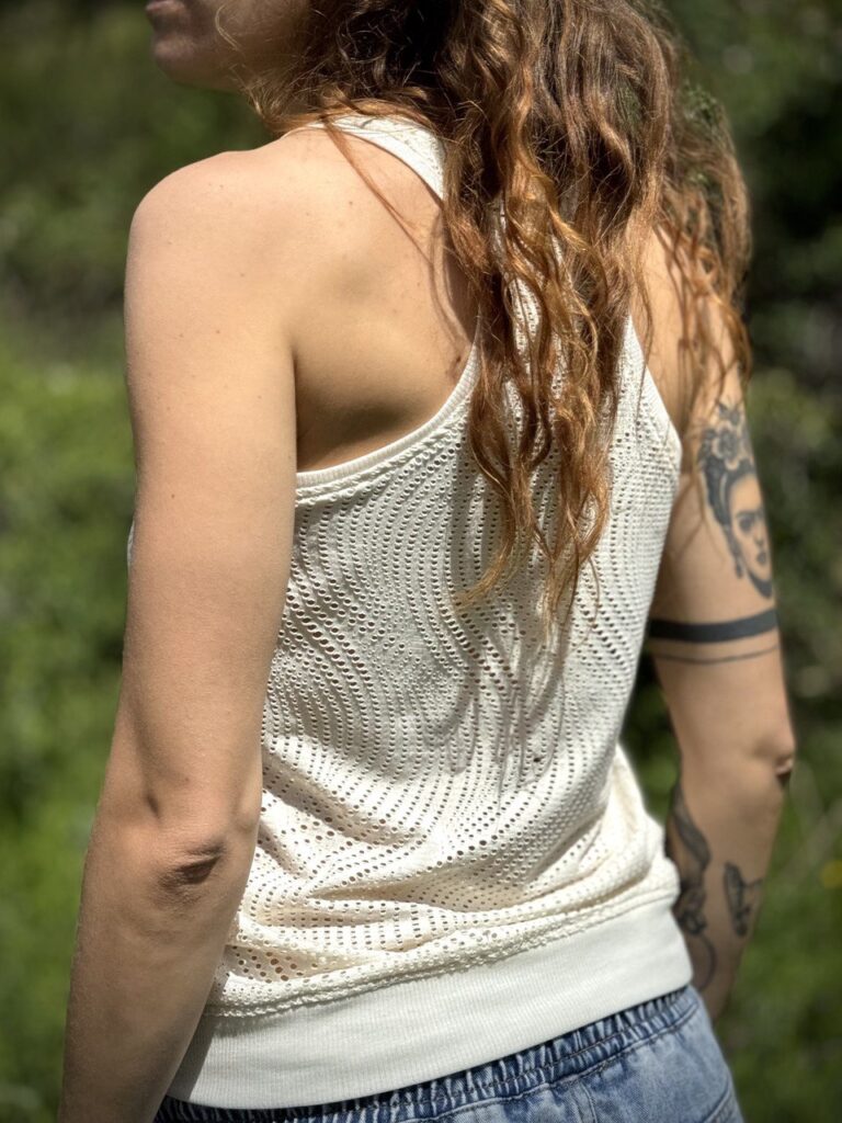 Samarreta artesanal de cotó orgànic "Gisca etnica" 4 Samarreta artesanal de cotó orgànic "Gisca etnica" - Imatge 4