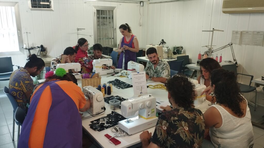 Experiència de costura TEAM BUILDING 1 Experiència de costura TEAM BUILDING