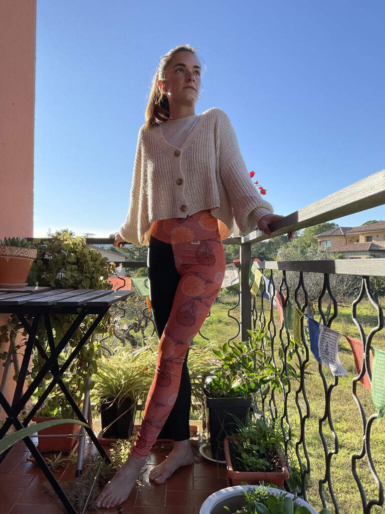 Leggins llargs ÒRIA asimetria negre 3 Leggins llargs ÒRIA asimetria negre - Imatge 3