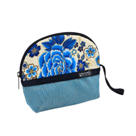 Neceser Azul MomoAoi2 Creadoness Moda Sostenible Handmade Espana Hecho a mano Accesorios Sostenibles de Diseno Barcelona ESS