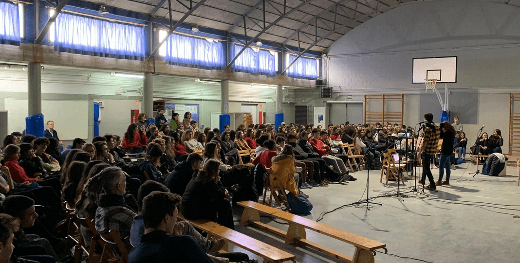 TALLER: Economia, consum i sostenibilitat 1 TALLER: Economia, consum i sostenibilitat